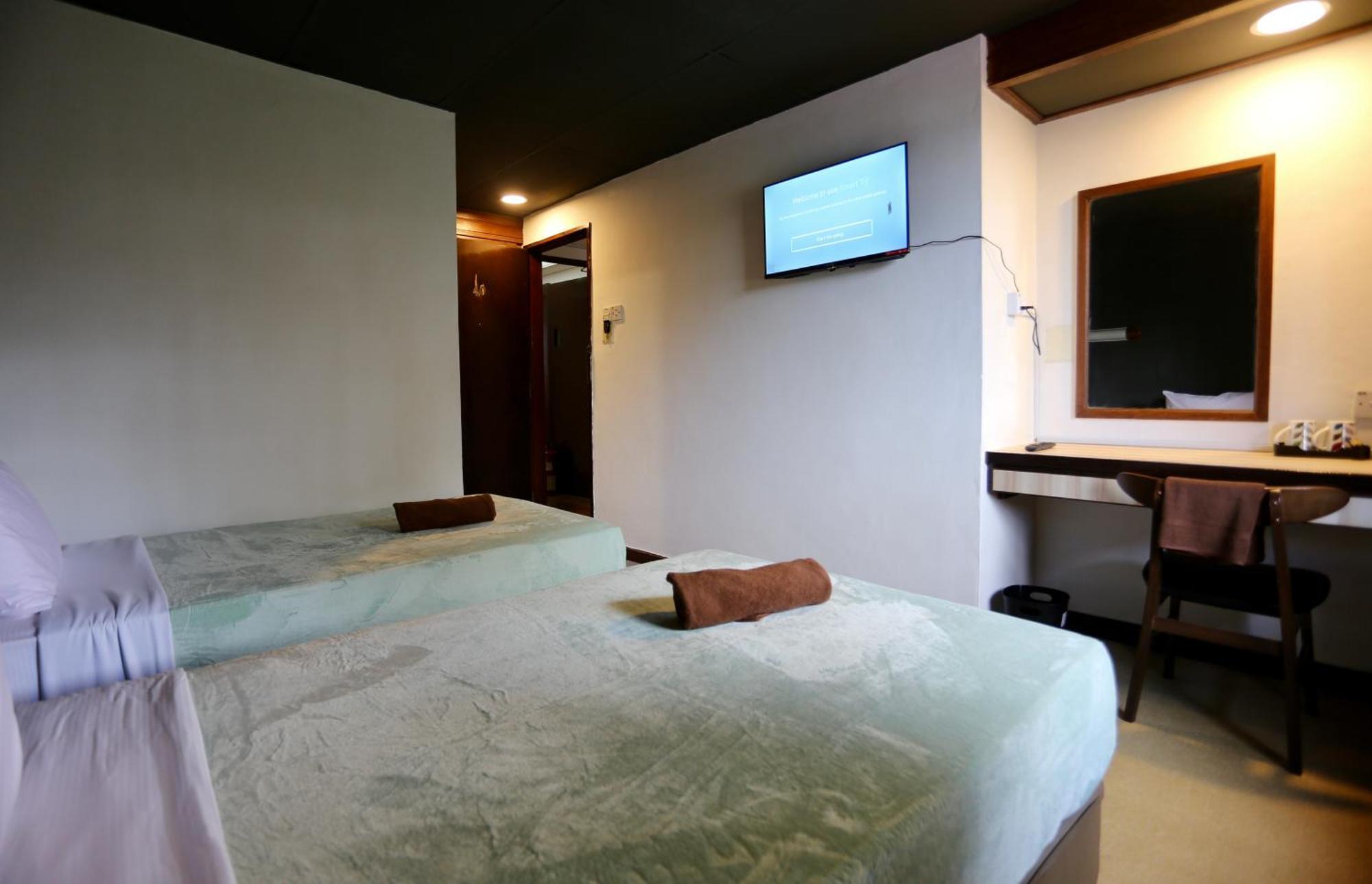 Fata Hotel By Project Borneo กูชิง ภายนอก รูปภาพ